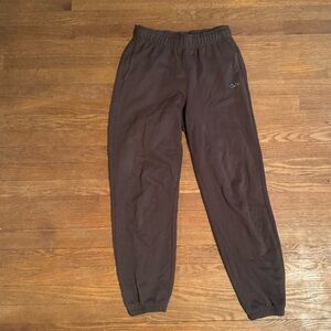 ALO Yoga Accolade Espresso Sweatpant
